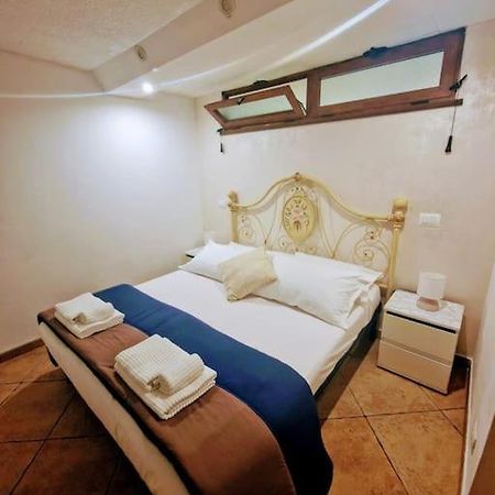 Casa Vacanza Castello カリアリ エクステリア 写真