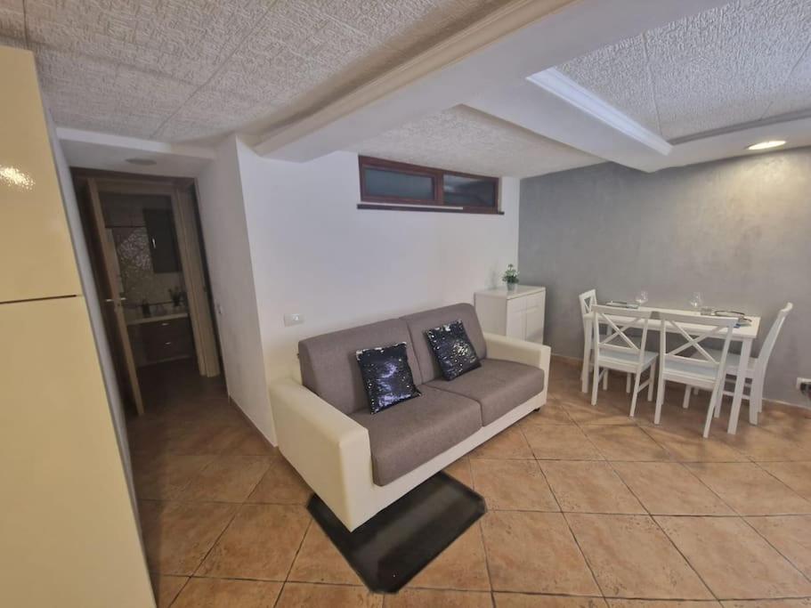 Casa Vacanza Castello カリアリ エクステリア 写真